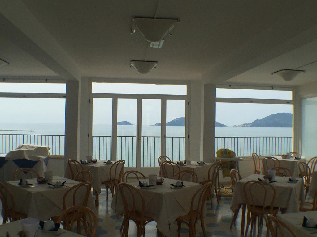 Hotel Venere Azzurra Lerici Exterior photo